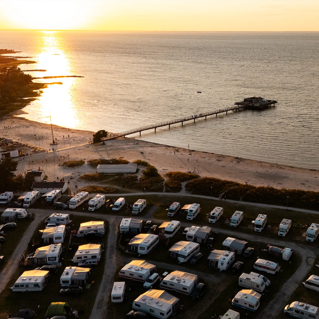 Camping på Öland precis vid vattnet i Köpingsvik